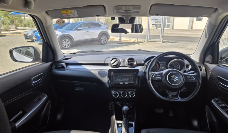 
								SUZUKI SWIFT full									