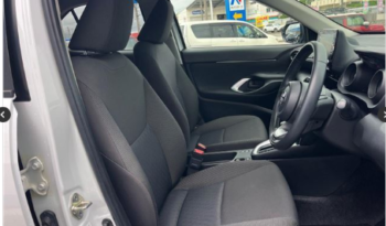 
										TOYOTA YARIS CROSS HYBRID G full									